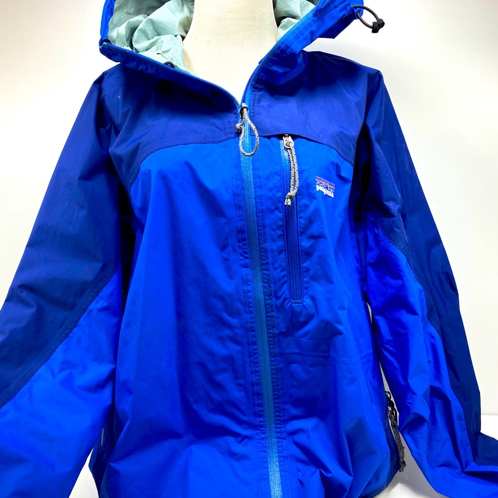 Patagonia men’s rain jacket